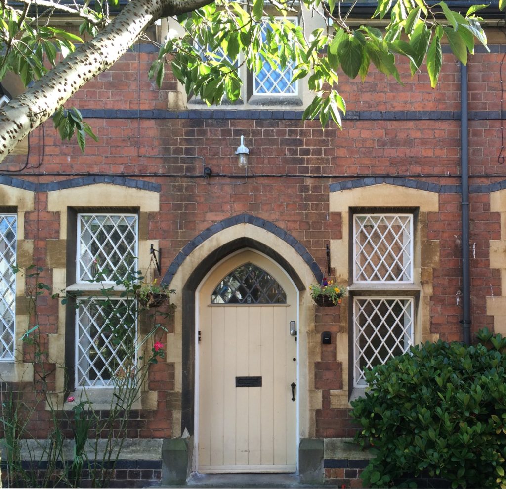 Leas Almshouses to rent